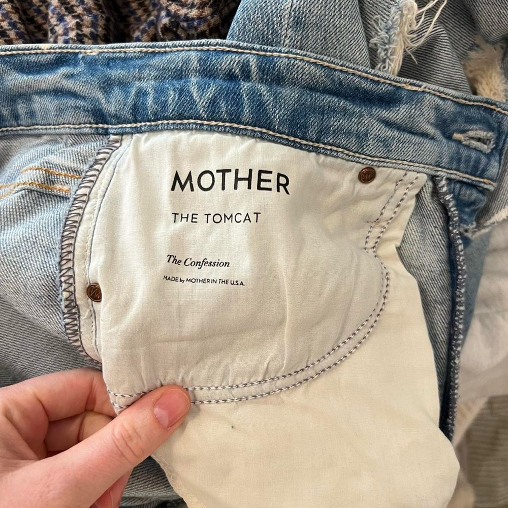 Mother Superior The Tomcat Distressed Straight Leg Jeans in The Confession - Picture 4 of 7